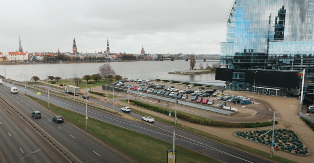 Automatizētas autostāvvietas Swedbank Centrālajā ēkā Entringo