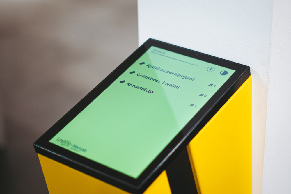 Leyline klientu vadības plūsmas kiosks