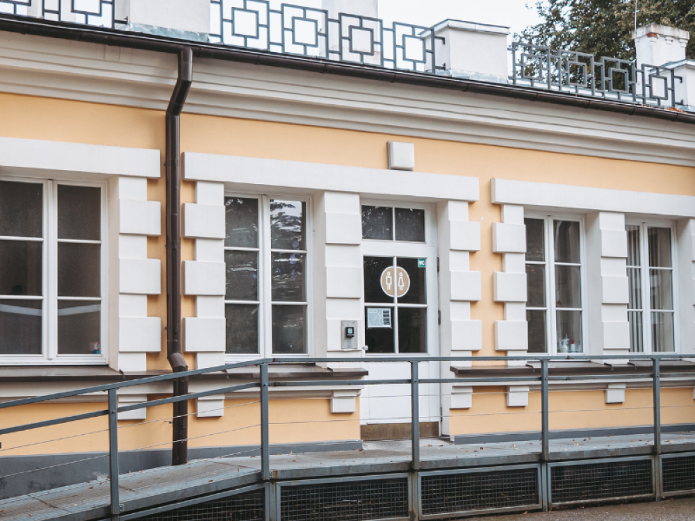 Cēsīs ievieš Hansab maksājumu risinājumu sabiedriskajās tualetēs